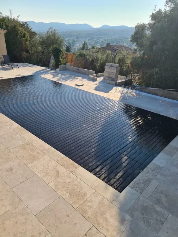 Piscine en béton armé sur mesure